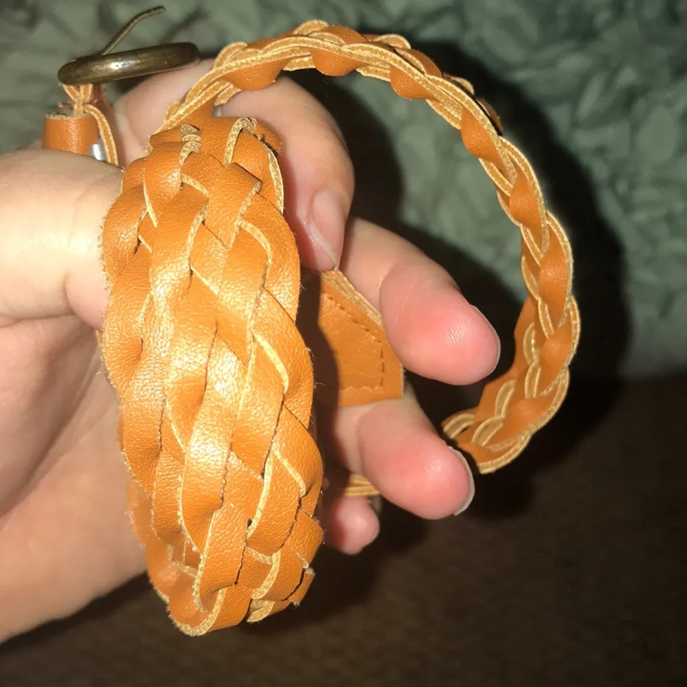 - Braided belt in cognac L skinny size 40